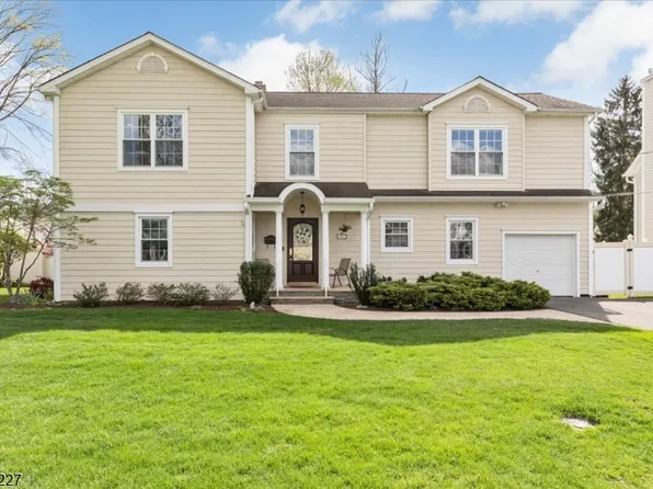 29 Mohawk Trl, Westfield Town, NJ 07090