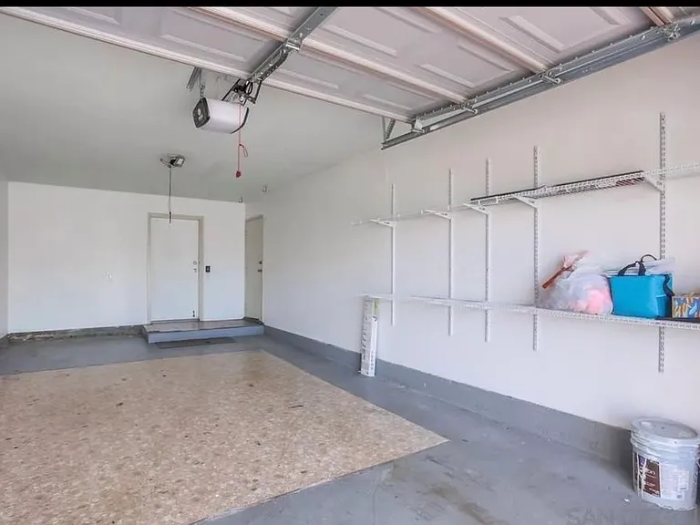 450 Stoney Point Way — Photo 23