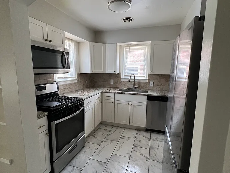 11915 E Granger Rd — Photo 13