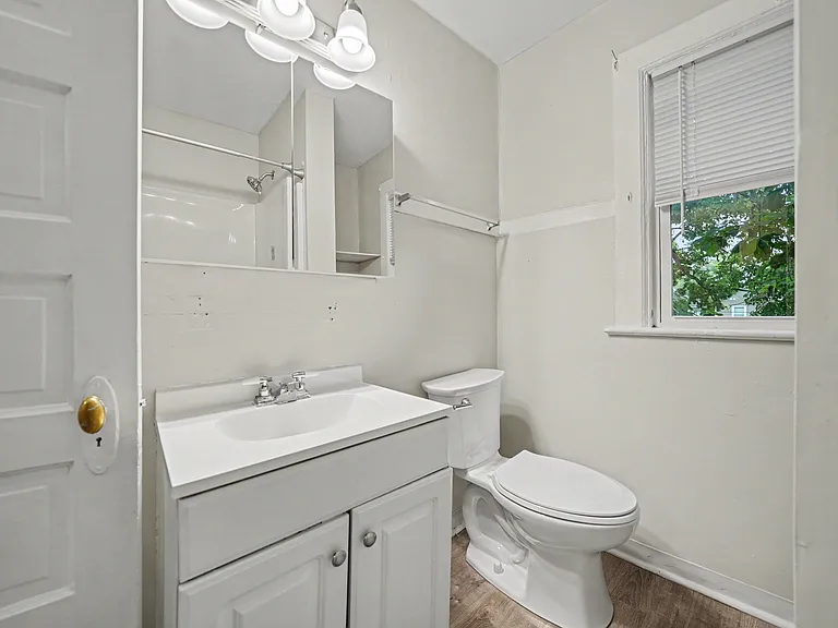 718 California Ave #1 — Photo 7