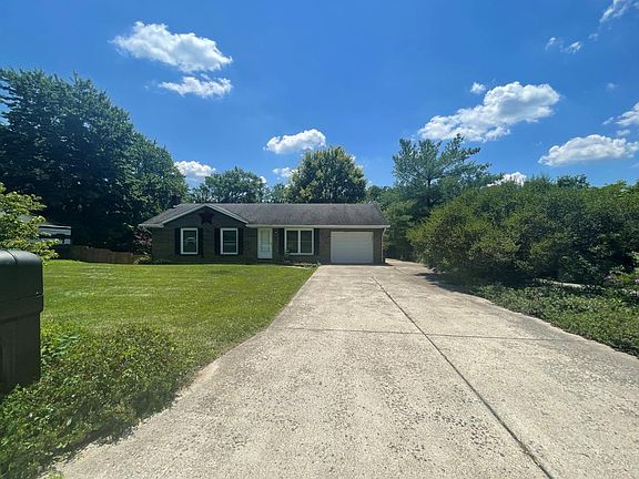 2nd image of 105 Chariss Ave