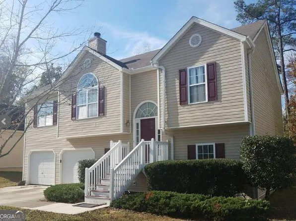 5709 Newnan Cir, Mableton, GA 30106