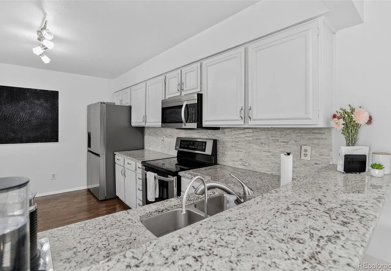 7205 S Gaylord St — Photo 3