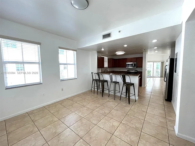 11503 NW 89th St #206 — Photo 11