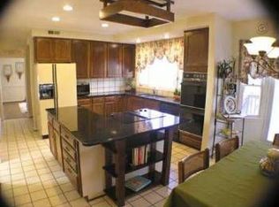 2966 Brook Mill Ct, Herndon, VA 20171
