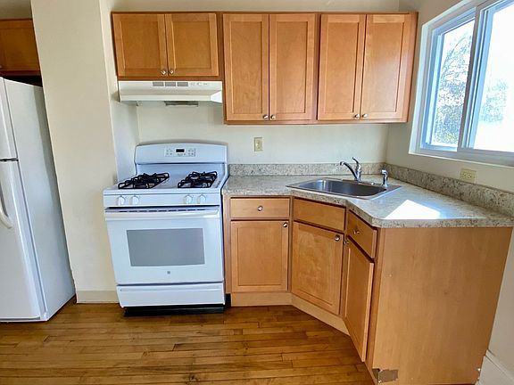 5th image of 150 N Midler Ave APT 2