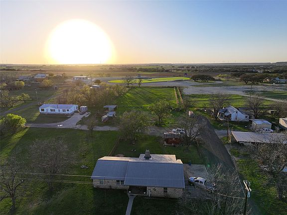 2nd image of 1399 State Highway 16 N