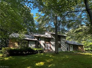 7347 Pinehill Rd, Concord Township, OH 44077