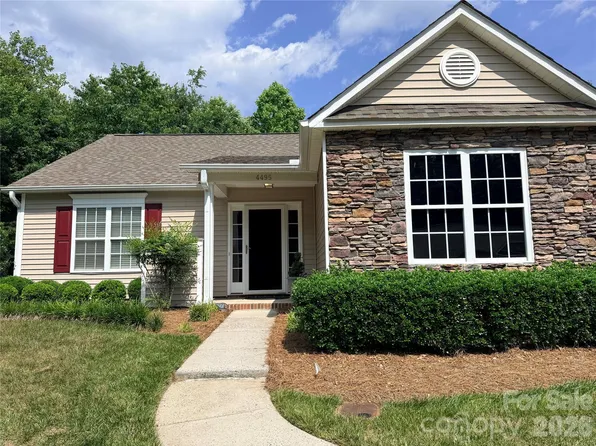 4495 Hanley Park Dr, Walkertown, NC 27051