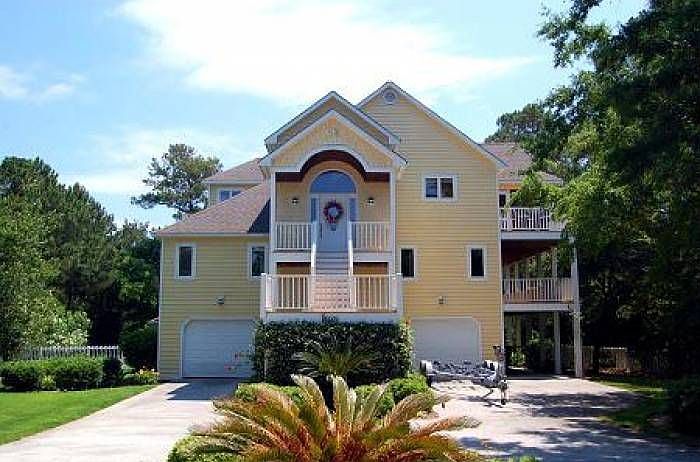 East Bank Landing $2700