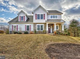 99 Foxfire Ln, Lewisberry, PA 17339