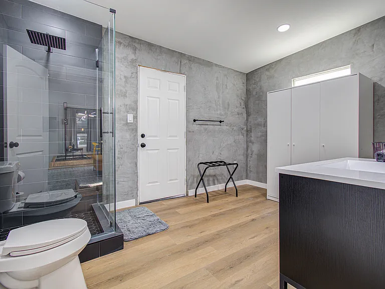 1811 Washington Ave #A — Photo 16