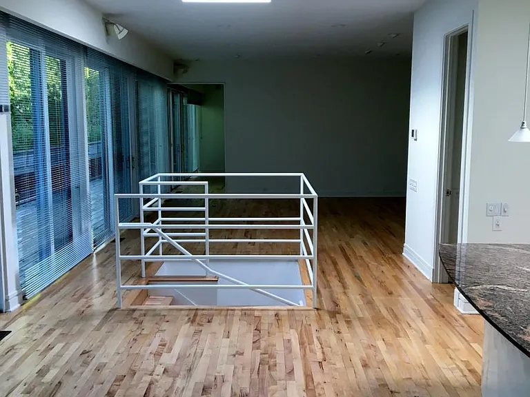 2128 N Leavitt St #TOP — Photo 10