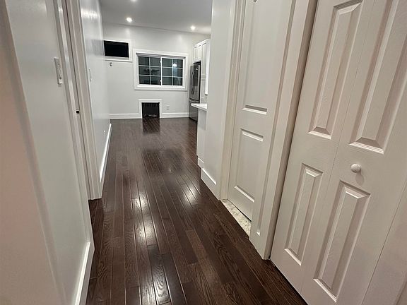 4th image of 34 Garretson Ave