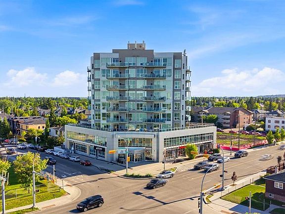 2nd image of 2505 E 17th Ave SW #607
