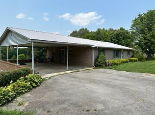 3950 Viola Rd, McMinnville, TN 37110