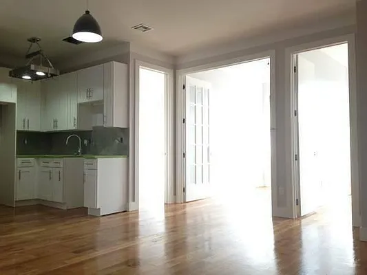 Rented by Loom Group | media 19