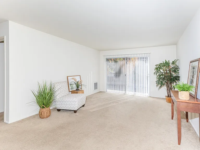 Regular 1 Bedroom