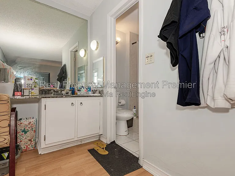 6768 SW 39th Ct — Photo 24