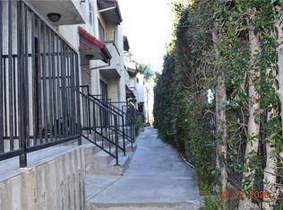 13203 Vanowen St APT 8, North Hollywood, CA