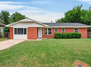 9629 Harmony Dr, Midwest City, OK 73130