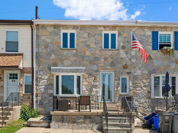607 Saint Anthony Ln, Upper Darby, PA 19082