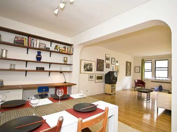 35-15 84th St APT 4A, Queens, NY 11372