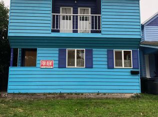 990 W 10th Ave, Eugene, OR 97402