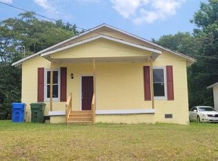 307 E Irwin St, Pinetops, NC 27864