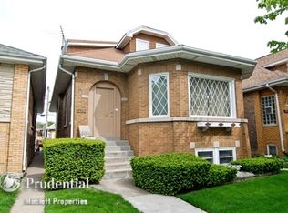 2563 Clarke St, River Grove, IL 60171