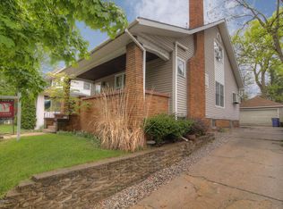 471 Knapp St NE, Grand Rapids, MI 49505