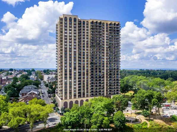 7855 Blvd East image 1 of 24