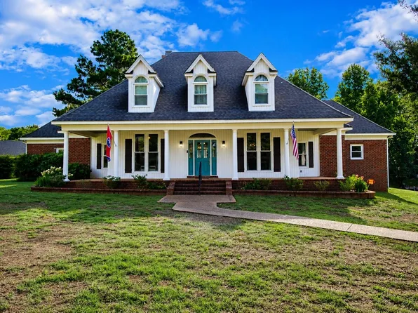 85 Hickory Nut Rd, Piperton, TN 38017