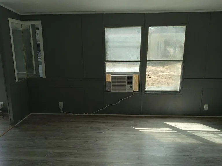 315 The Oil Rd — Photo 20