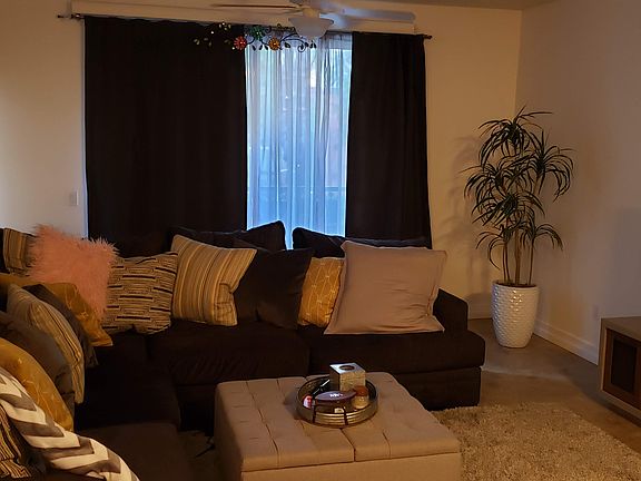 3rd image of 525 11th Ave Unit 1210