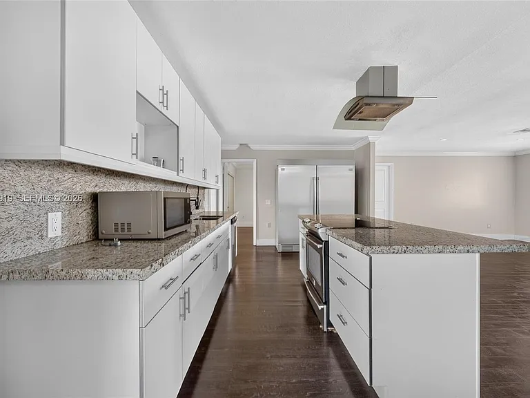 8401 SW 107th Ave #316E — Photo 2