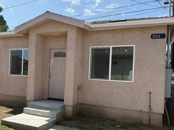1901 N Grape Ave, Compton, CA 90222