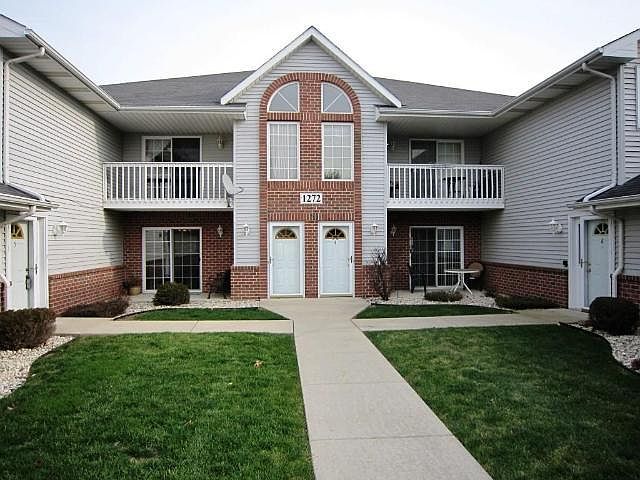 1st image of 1272 Village Centre Dr Unit 1