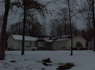 2009 Powder Mill Run, Youngstown, OH 44505