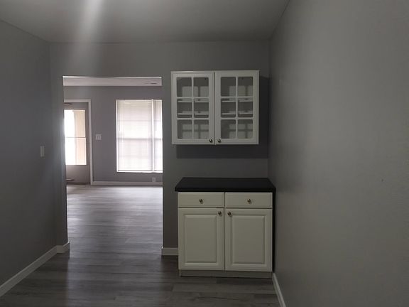 China hutch & cabinet