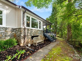753 Sand Hill Rd, Asheville, NC 28806