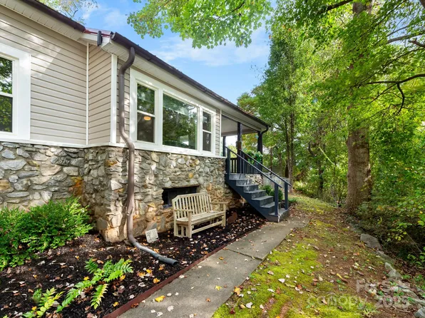 753 Sand Hill Rd, Asheville, NC 28806