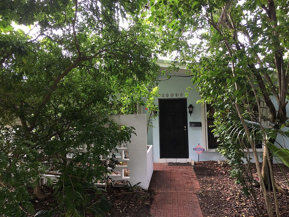 1st image of 10031 Bahama Dr
