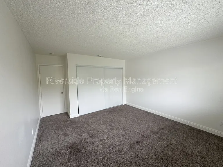 2255 Cahuilla St #105 — Photo 19
