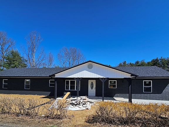 2nd image of 1232 Hilltown Rd