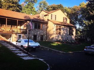 2315 Karen Ln, Hatboro, PA 19040