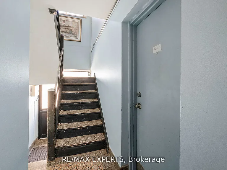 3261A Lakeshore Rd W #101 — Photo 16