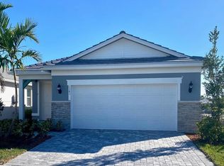 1343 Haven Circle Hallmark #83, Vero Beach, FL 32960