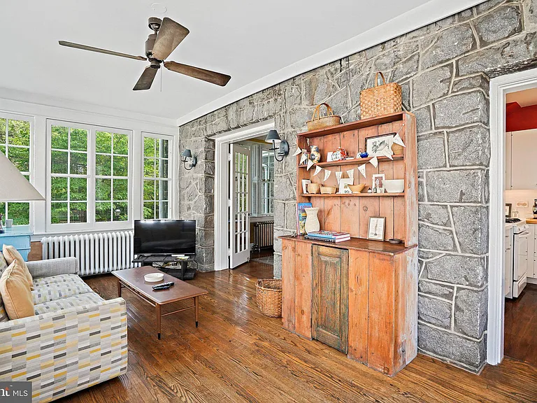 3612 Albemarle St NW — Photo 16