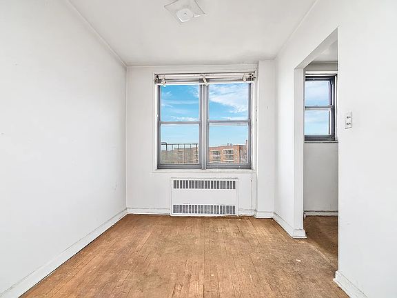 5th image of 6730 Dartmouth St APT 6P